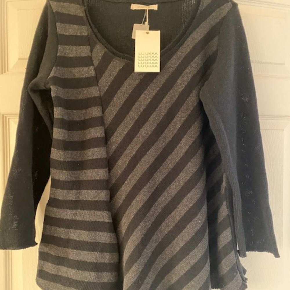 Luukaa  Black-Grey  Sweater Tunic.Brand new
